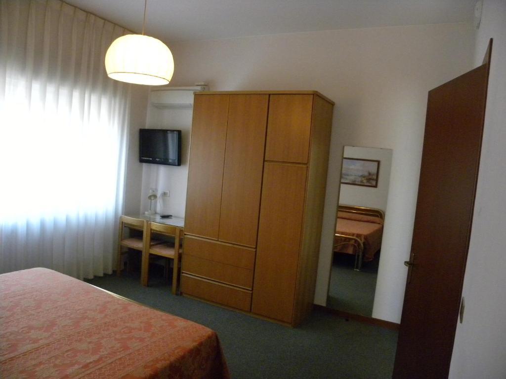Hotel Rosengarten Pavia Pokoj fotografie