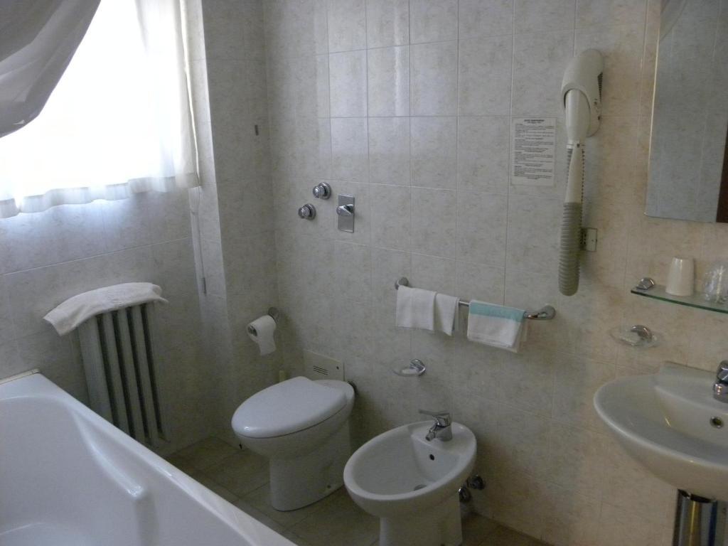Hotel Rosengarten Pavia Pokoj fotografie